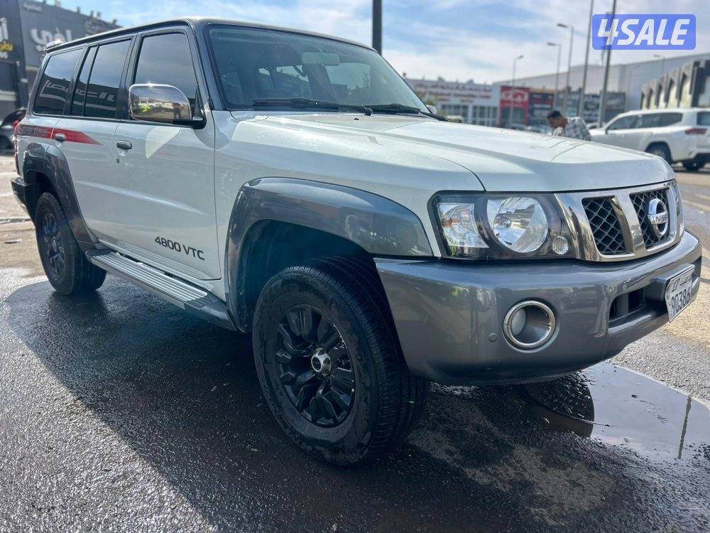 نيسان باترول سوبر سفارى موديل 2017 ماشى 319.000 k.m  وارد الخليج .1