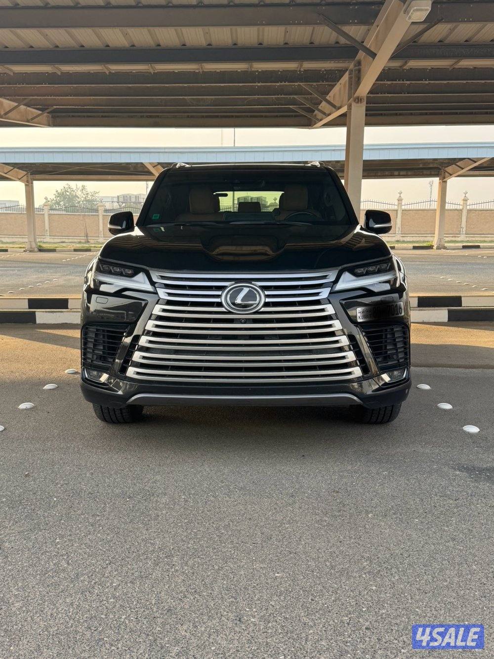 لكزس LX600 درجة ثانيه 2024 اسود2