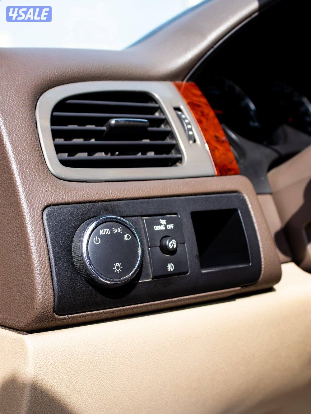 للبيع يوكن 2010 أسود بهبهاني SLT كامل المواصفات بدون دبل للبيع فقط4