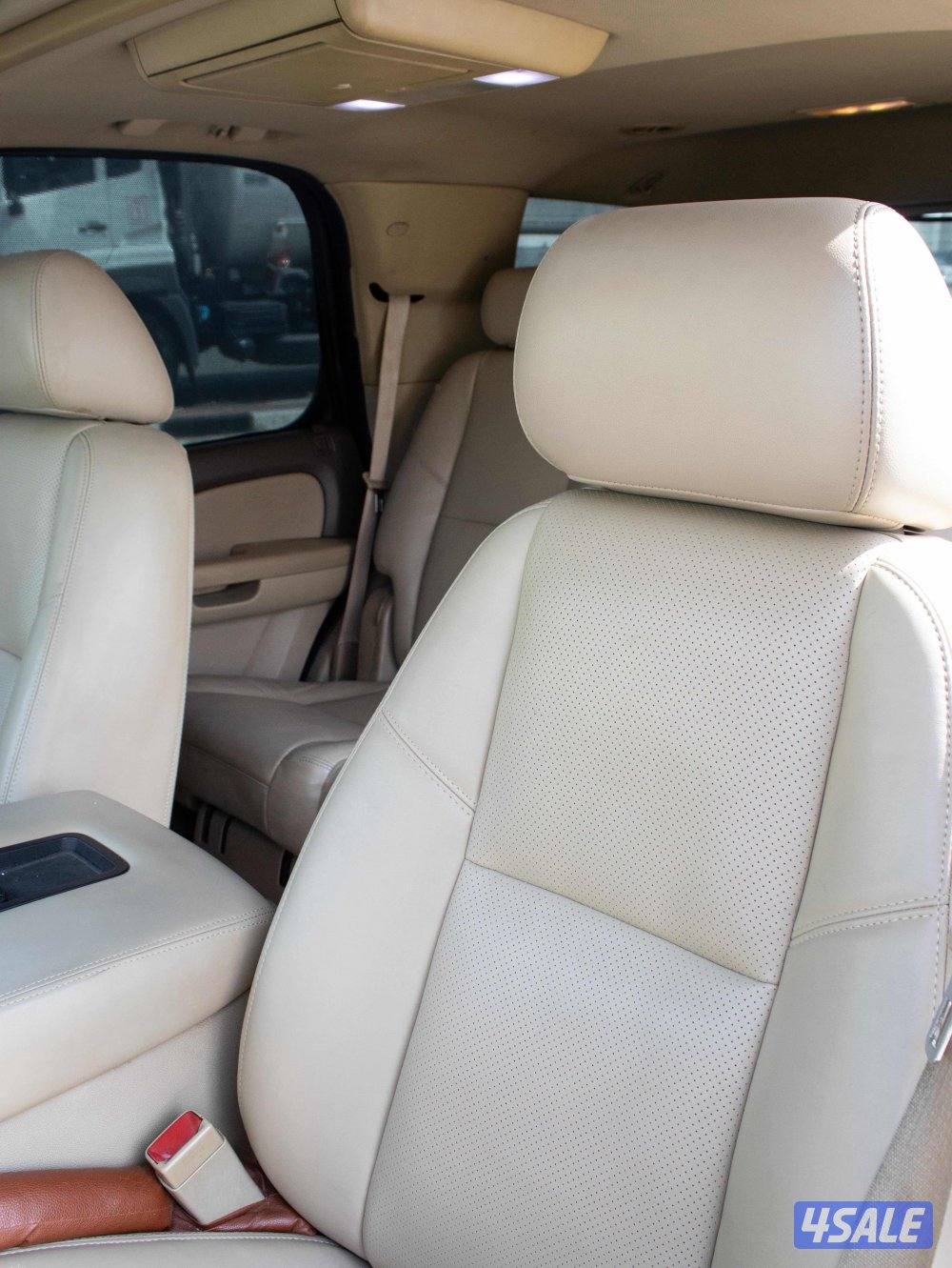 للبيع يوكن 2010 أسود بهبهاني SLT كامل المواصفات بدون دبل للبيع فقط8