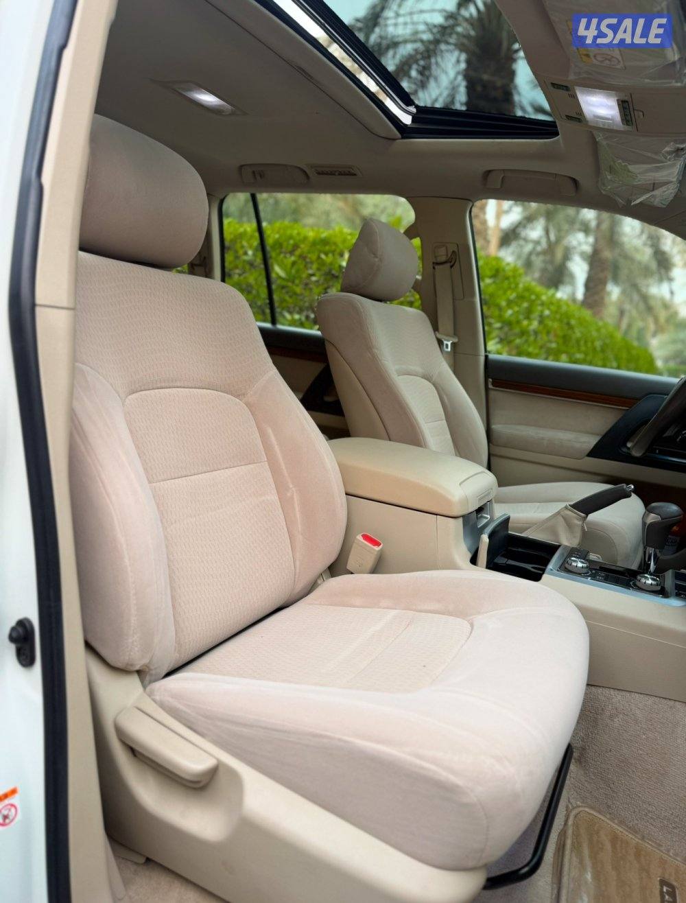 للبيع لاند كروزر GXR موديل 2018 صبغ وكاله بالكامل9