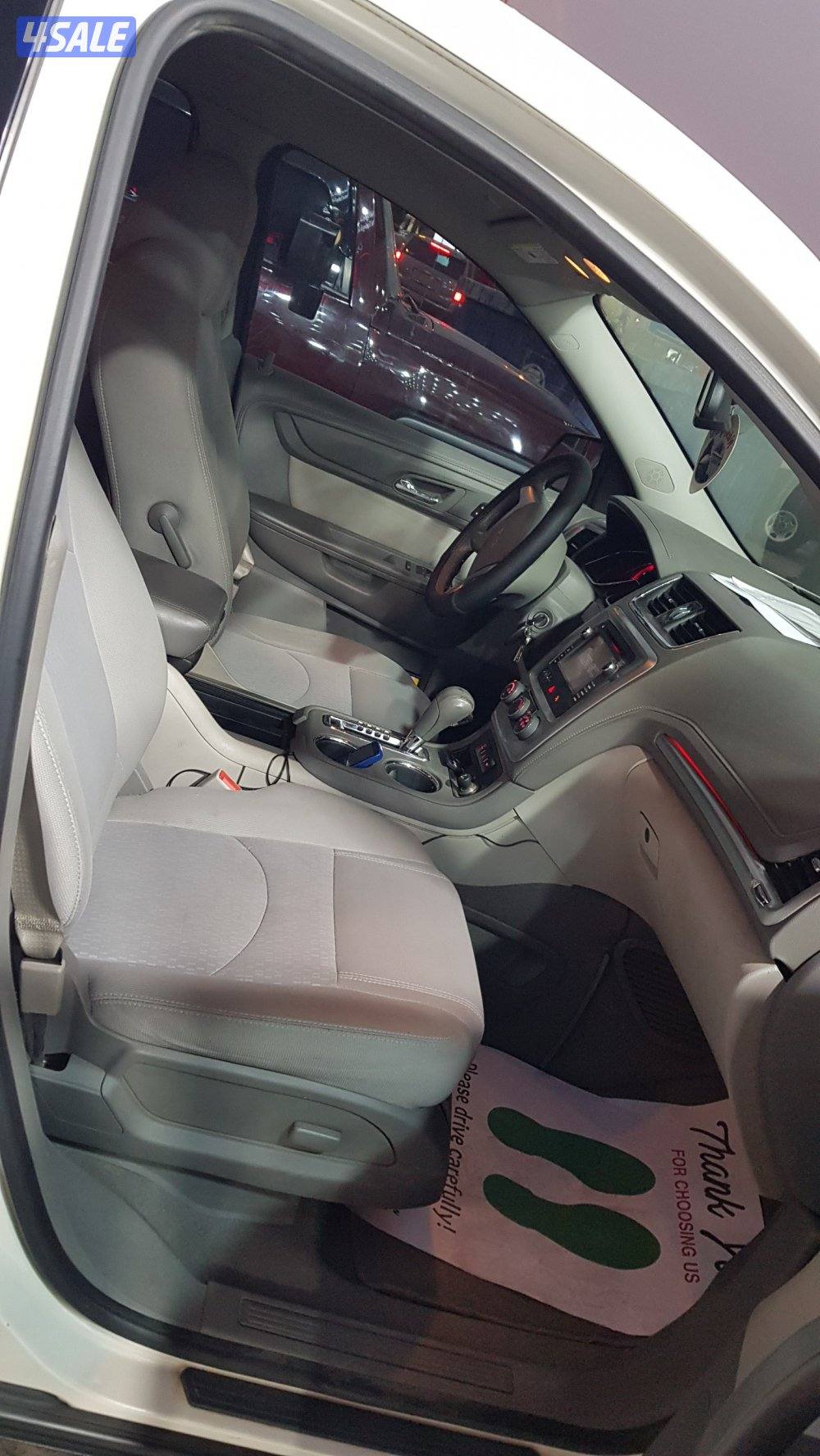 GMC acadia 2015 model for sale accident free, 215 K driven5