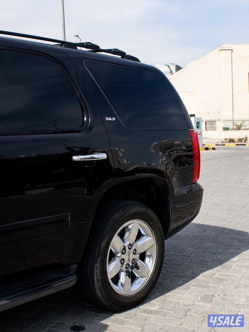 للبيع يوكن 2010 أسود بهبهاني SLT كامل المواصفات بدون دبل للبيع فقط15