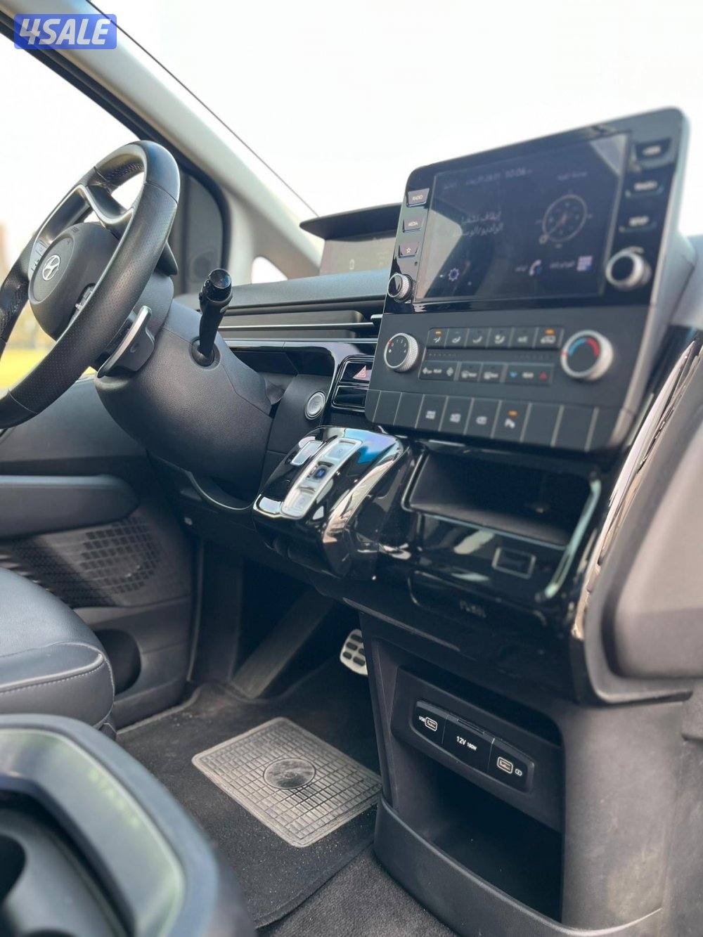 للبيع هيونداي ستاريا 20225