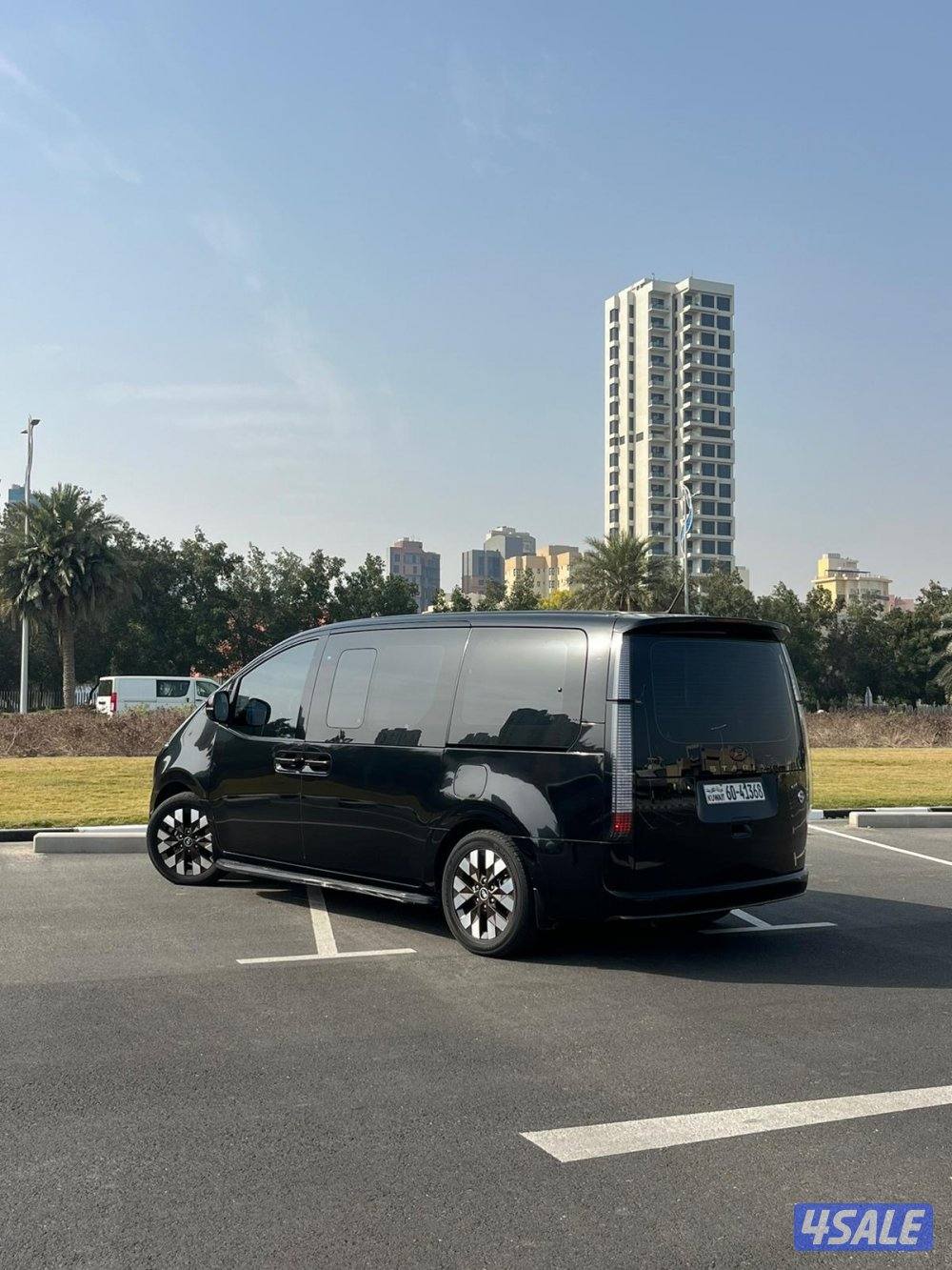 للبيع هيونداي ستاريا 20222