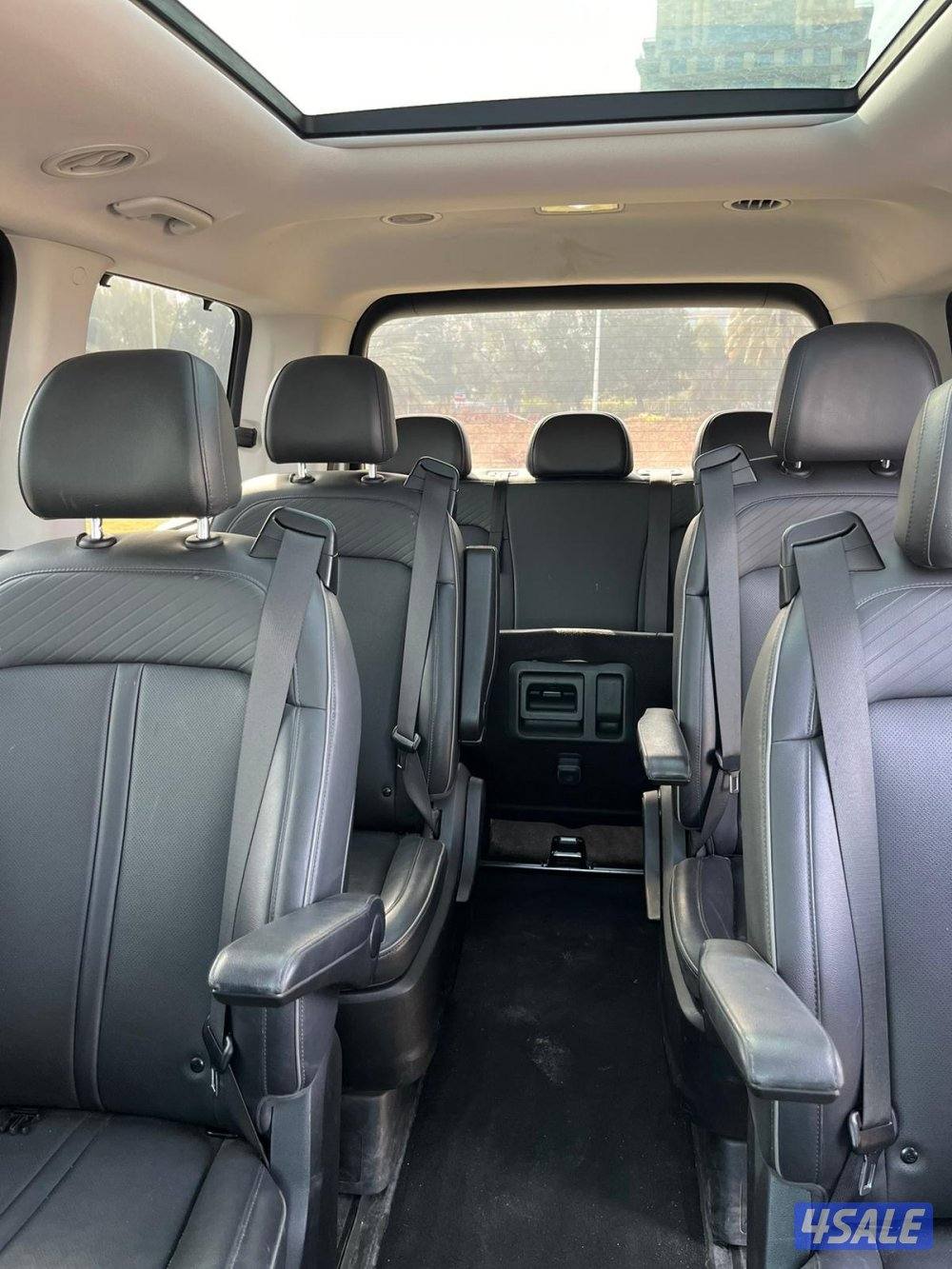 للبيع هيونداي ستاريا 20229