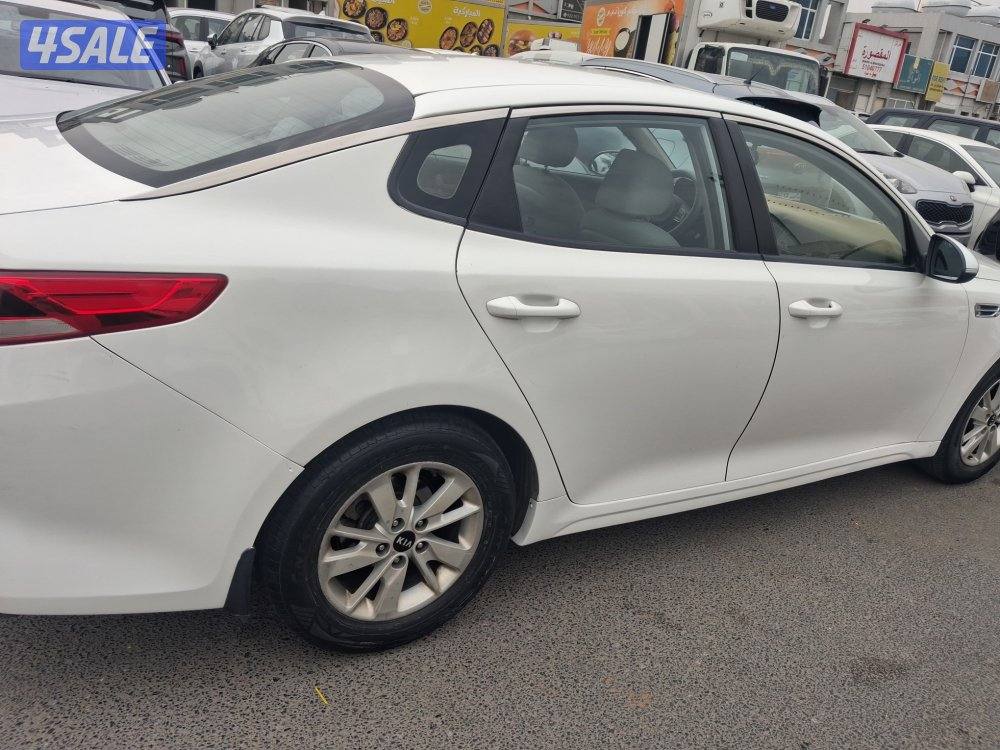 للبيع كيا اوبتيما 2018 / برجاء الاتصال للجادين فقط /1