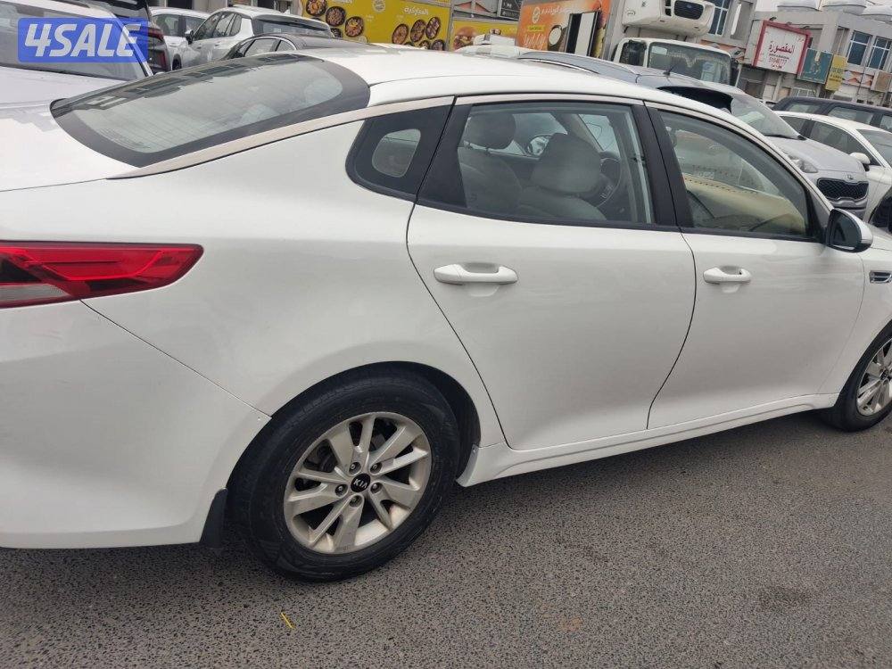 للبيع كيا اوبتيما 2018 / برجاء الاتصال للجادين فقط /4