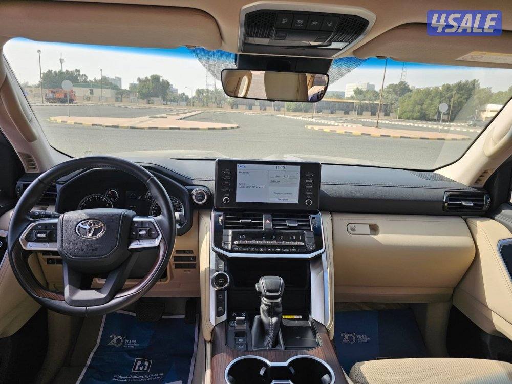 تويوتا لاندكروزر موديل 20247