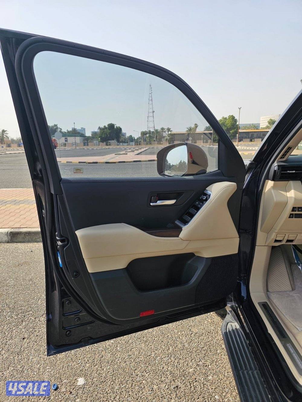 تويوتا لاندكروزر موديل 20248