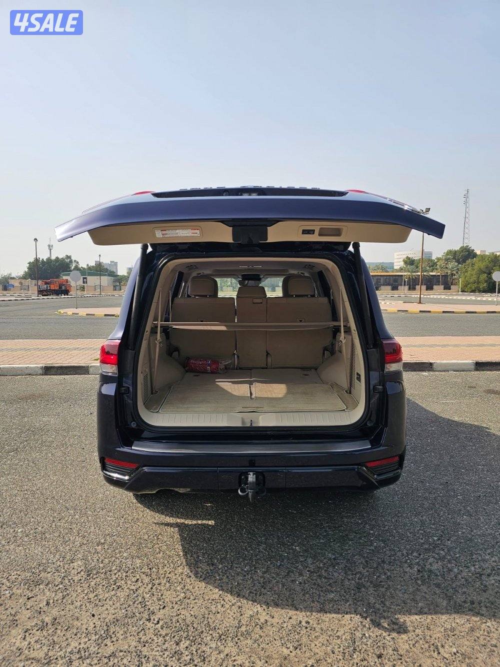 تويوتا لاندكروزر موديل 20249