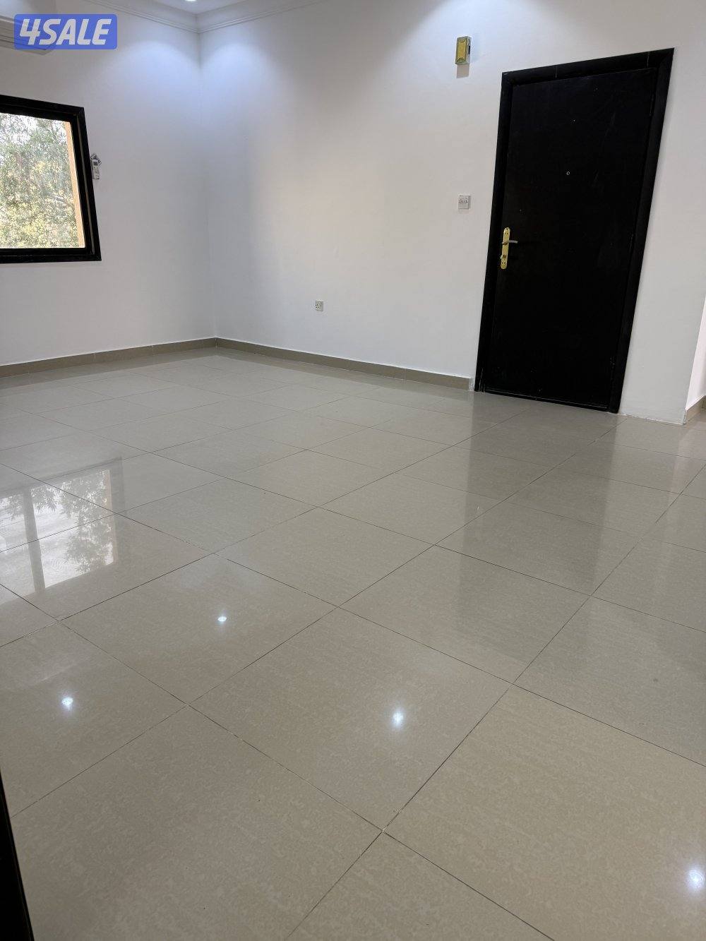 Apartment for rent 3 Bed room 2 toilet 1 hall room and kitchen  mangaf6