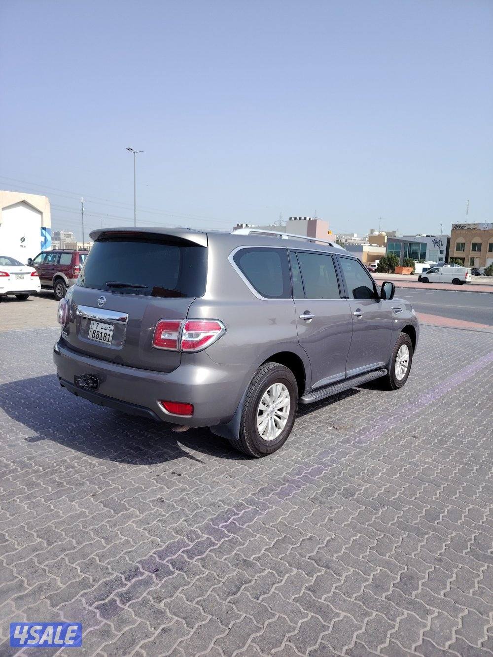 باترول ٢٠١٤ ماشي٢٨٤ الف2