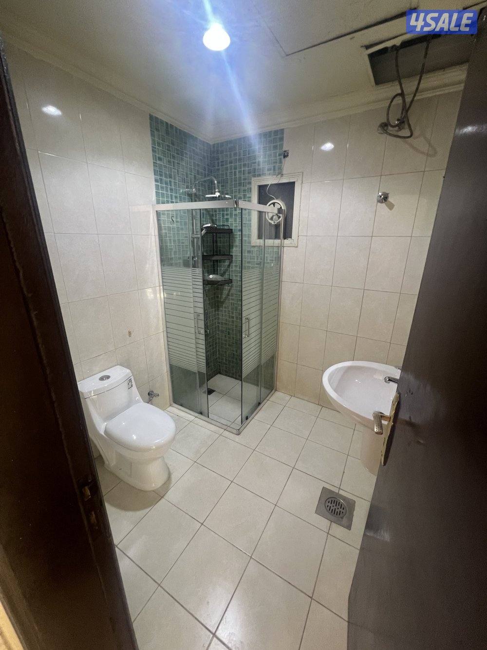 استلام فوري غرفتين وصاله ميدان حولي5