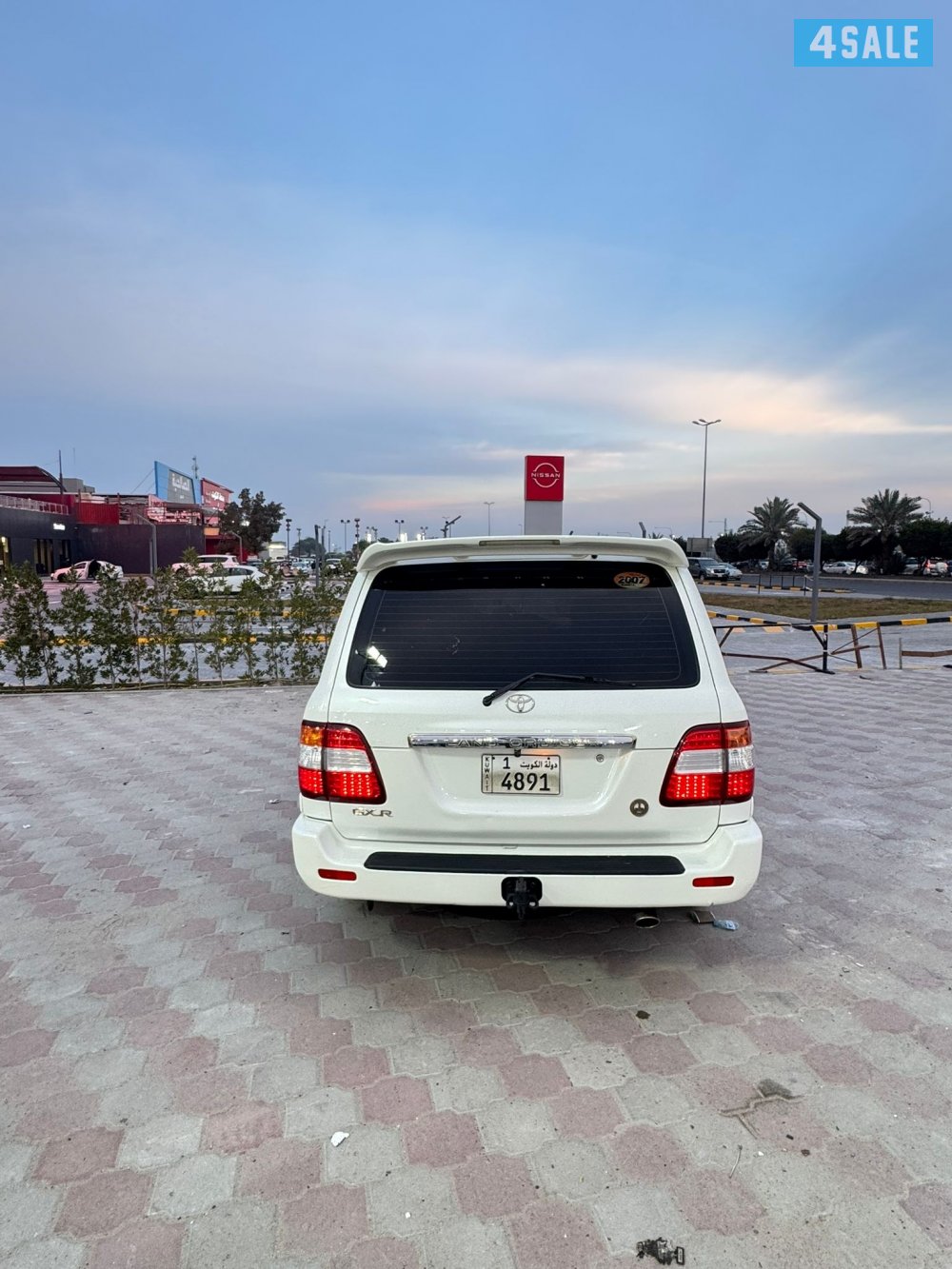 للبيع لاندكروزر 2007 جير عادي1