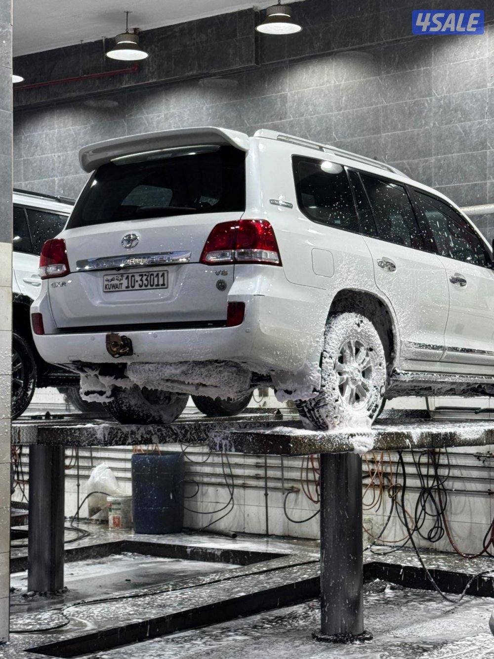 لاندكروزر ٢٠١١7