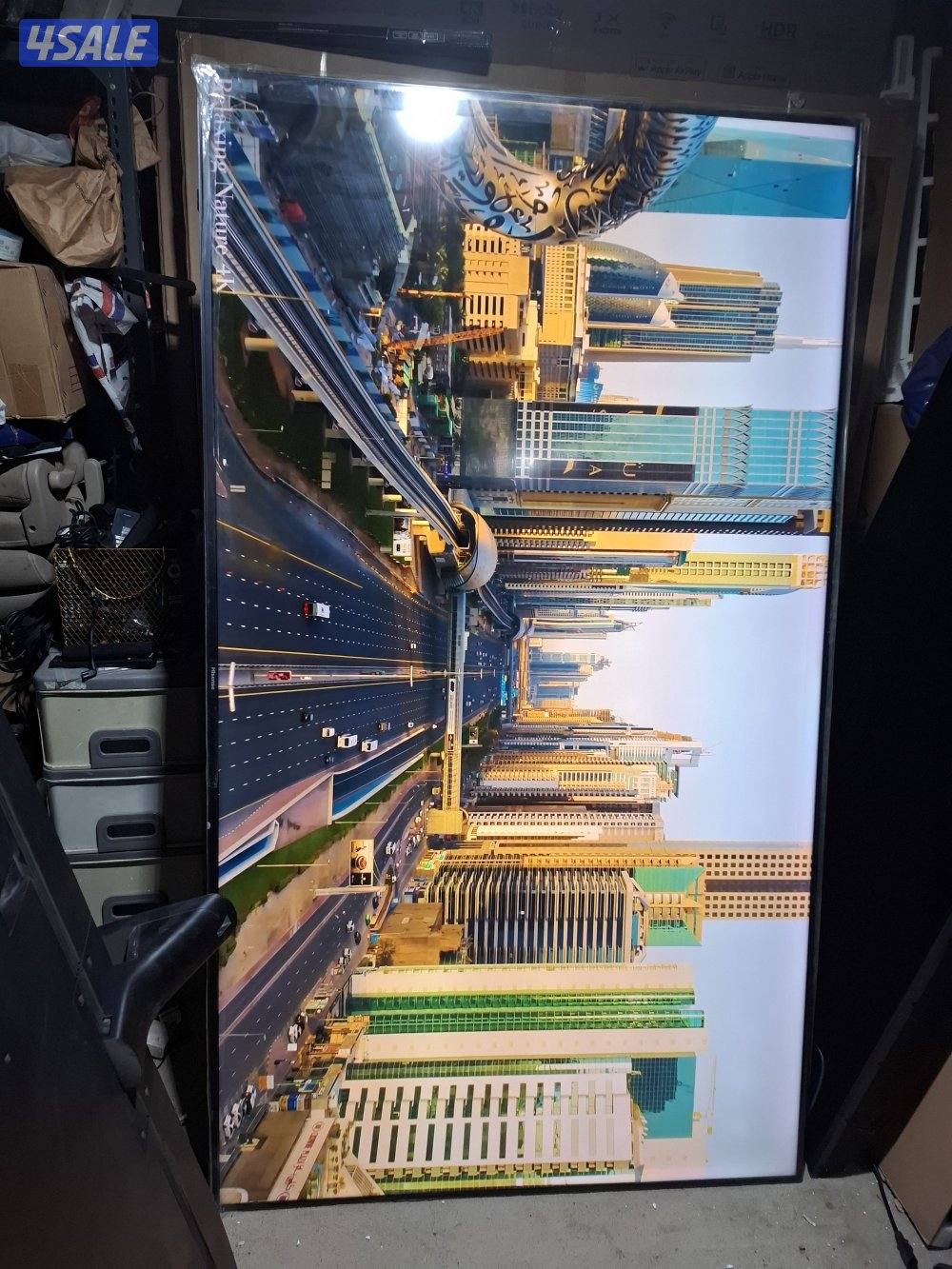 للبيع تلفزيون هايسنس،، 85،، بوصه سمارت مديله حديث0