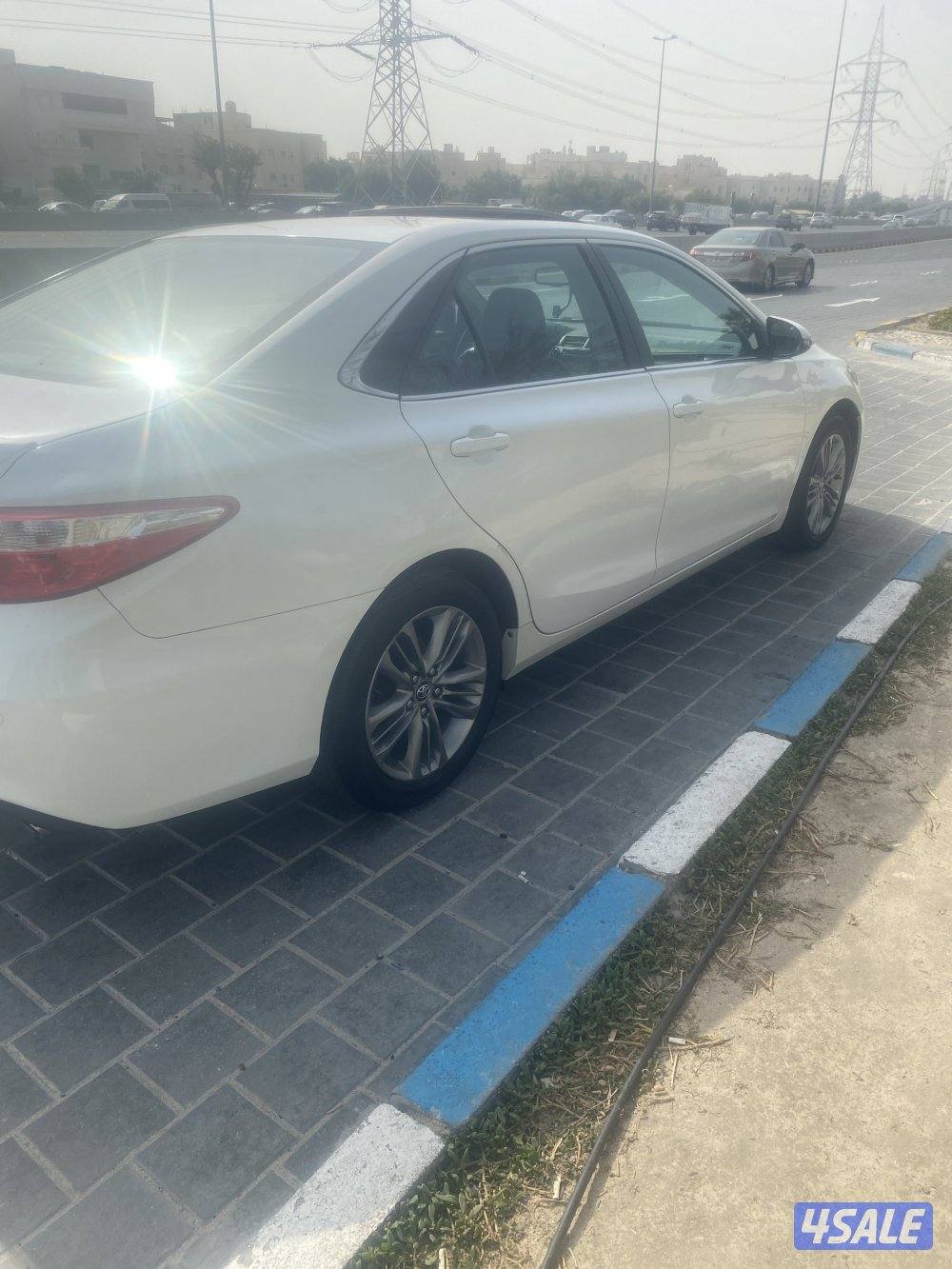 للبيع كامري ٢٠١٦ قطعت ١٣٣ الف كيلو فقط0