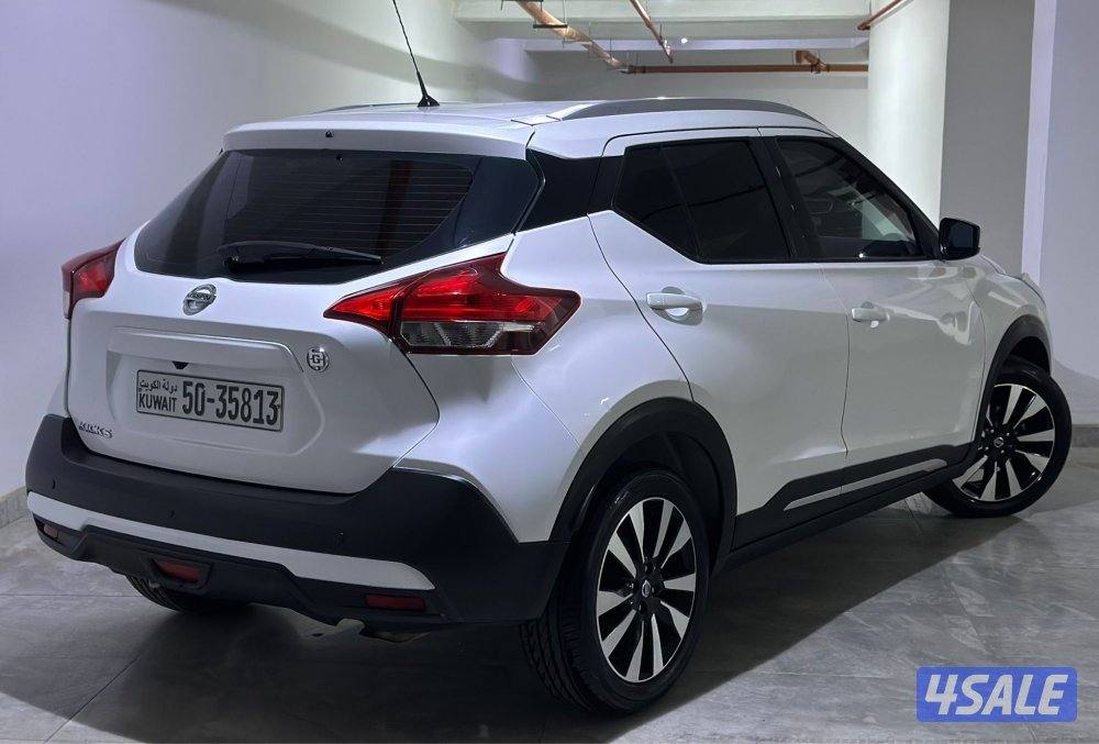 نيسان كيكس 2018 كامل المواصفات بحال الوكاله صبغ الوكاله بيعه سريعه2