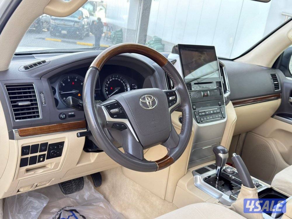 تويوتا VXR وارد قطر فحص جير مكينه شاصي البدي قطعتين6