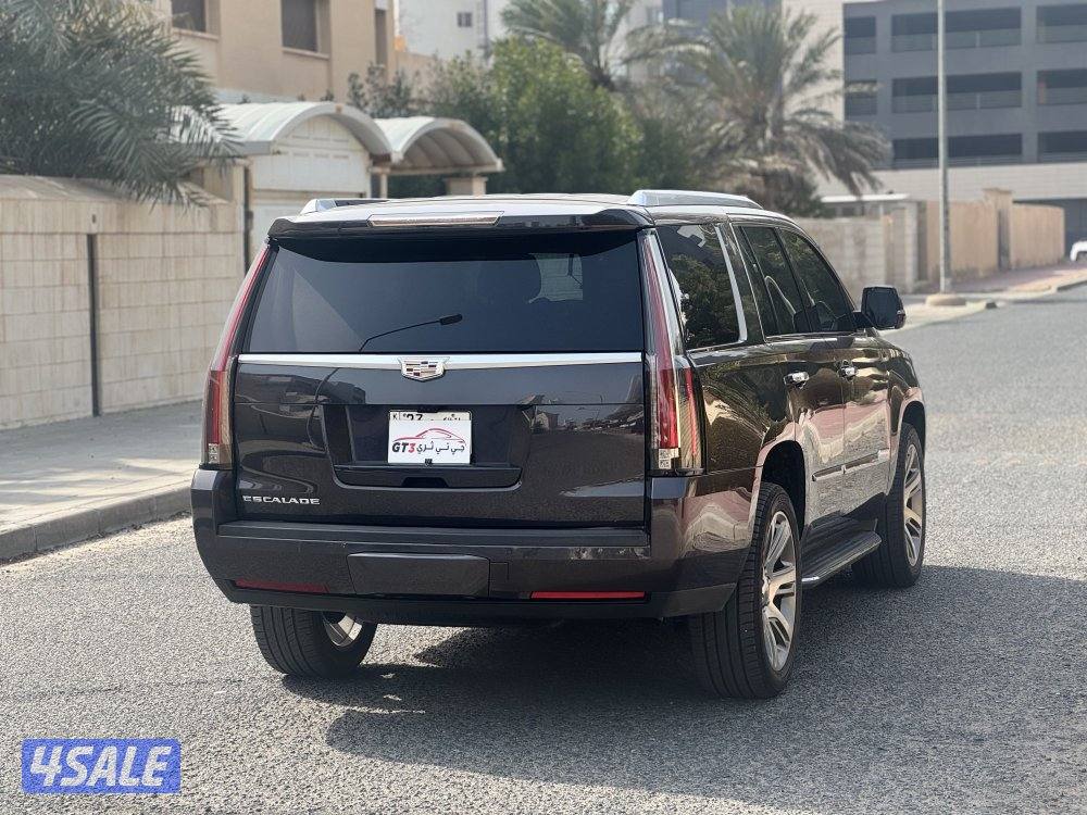 كادليك اسكاليد ٢٠١٦4