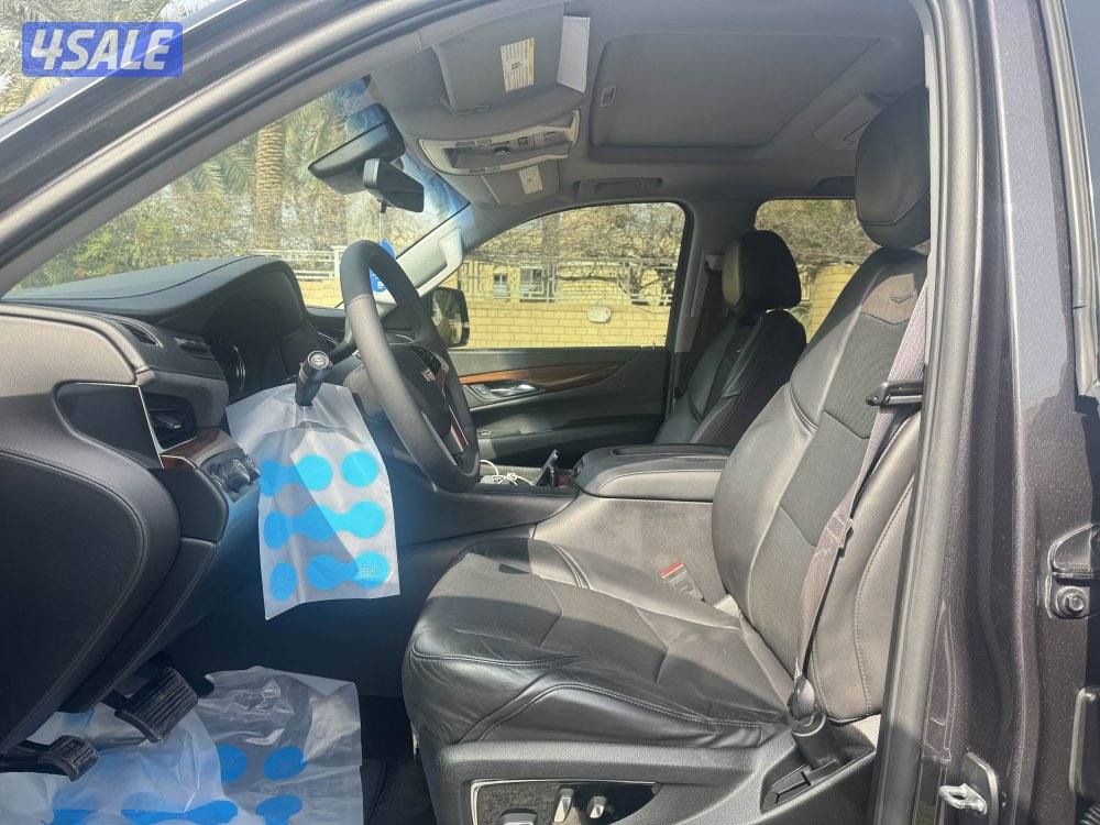 كادليك اسكاليد ٢٠١٦5