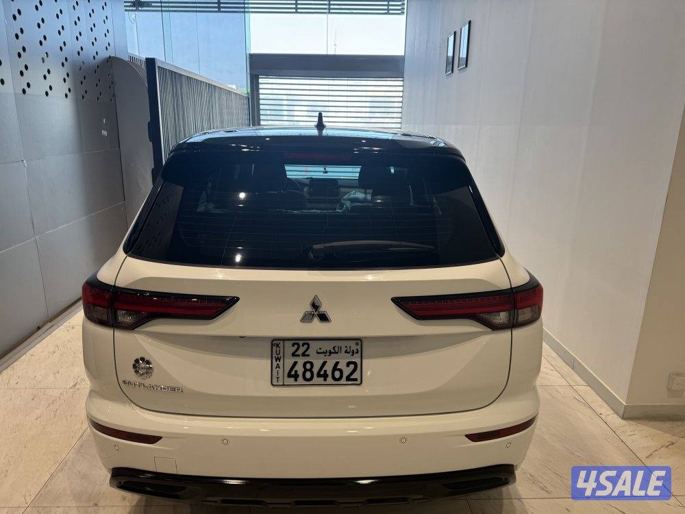 Mitsubishi outlander4