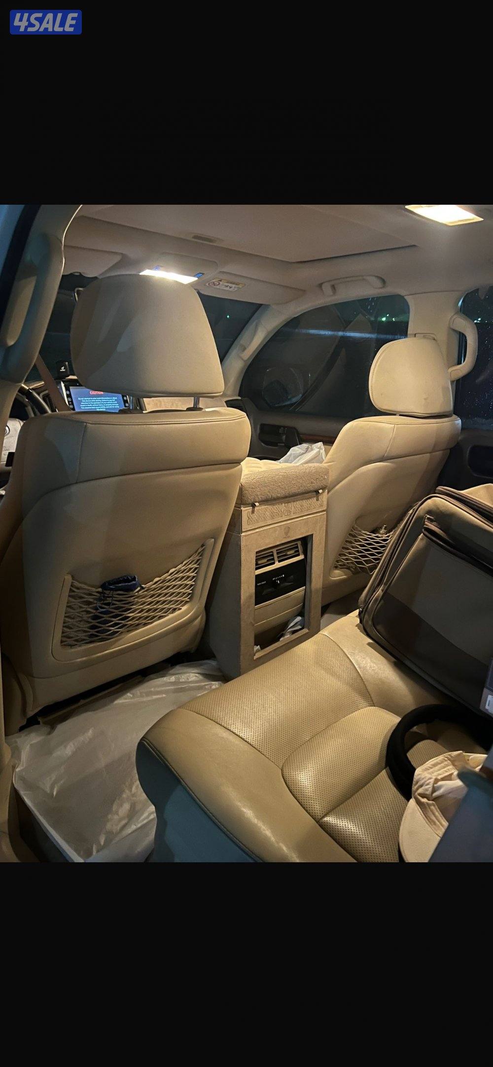 للبيع لاندكروزر 2016gxr صبغ الوكاله الدرجه الاولى v82