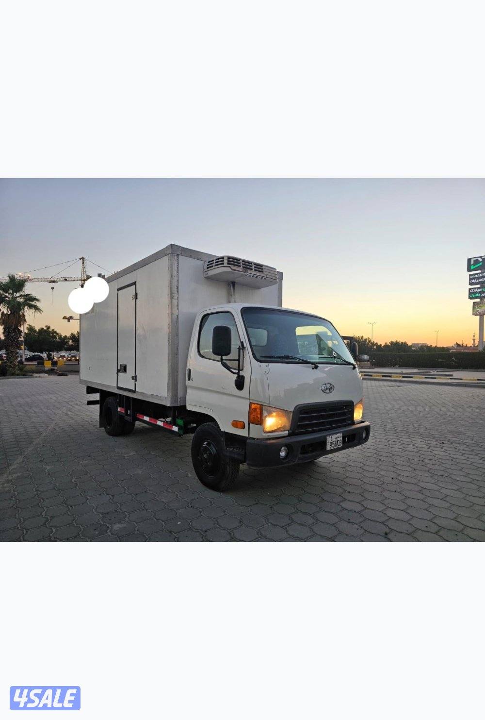 هاف لوري هيونداي 2011 ثلاجه تامين سنه صحي وتامين مرور سنه شرط الفحص8