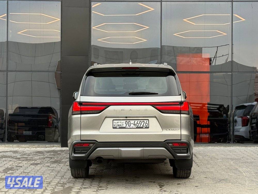 LEXUS LX600 _2023 صبغ الوكالة4