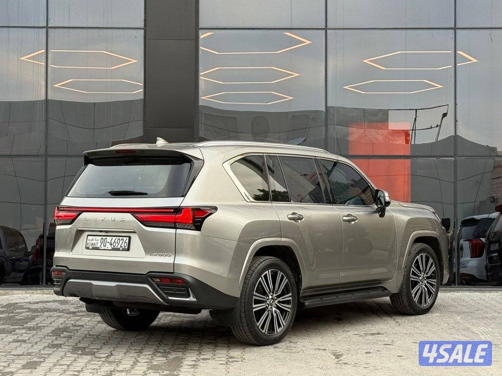LEXUS LX600 _2023 صبغ الوكالة5