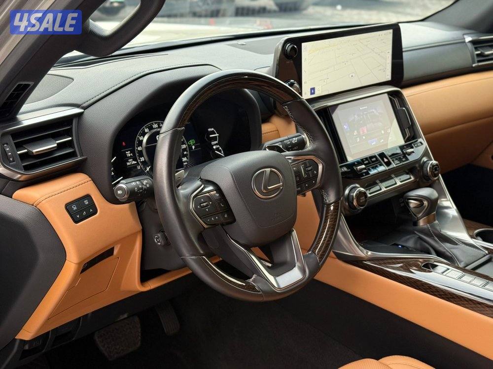 LEXUS LX600 _2023 صبغ الوكالة7