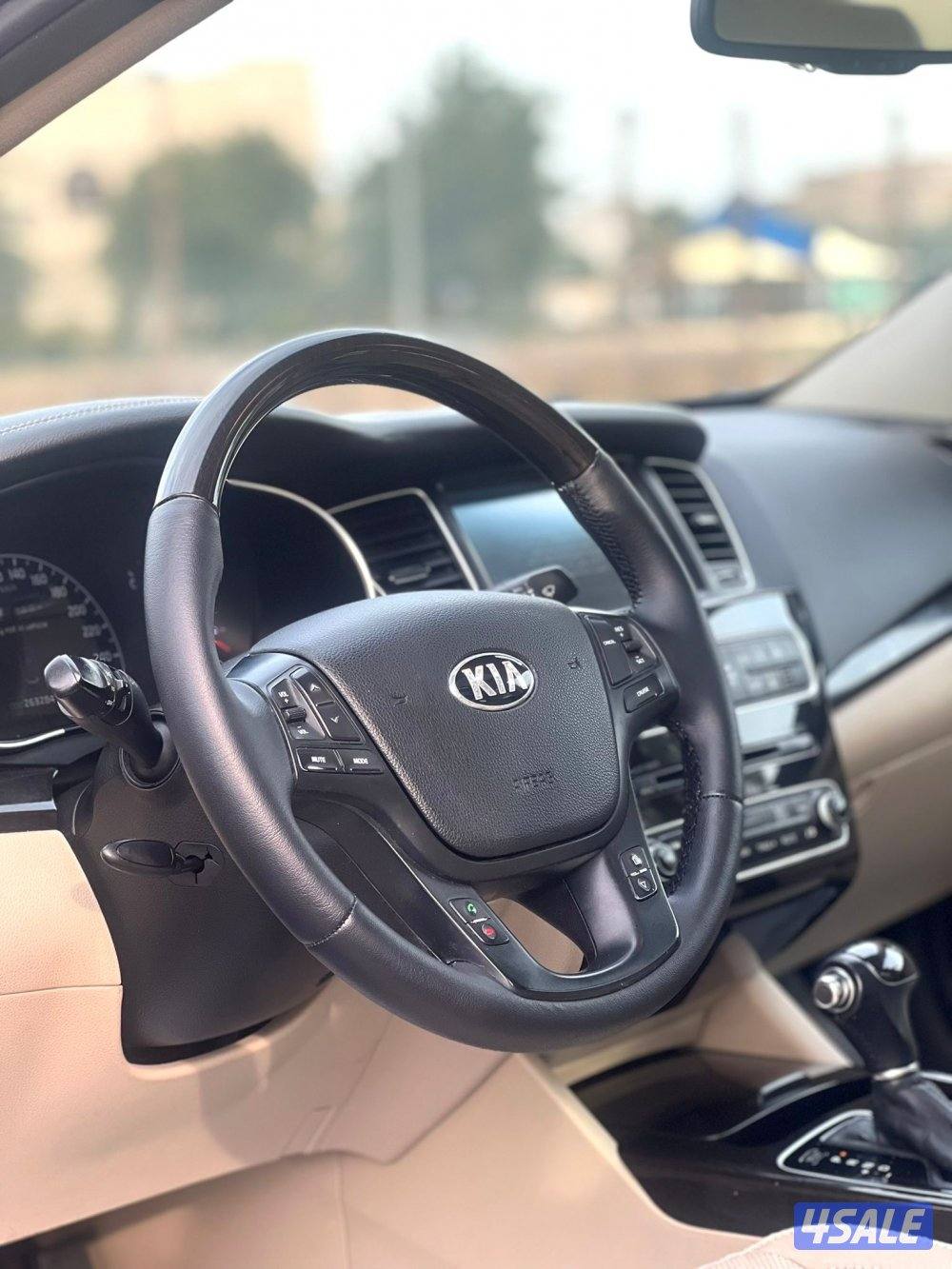 للبيع كيا كادينزا4