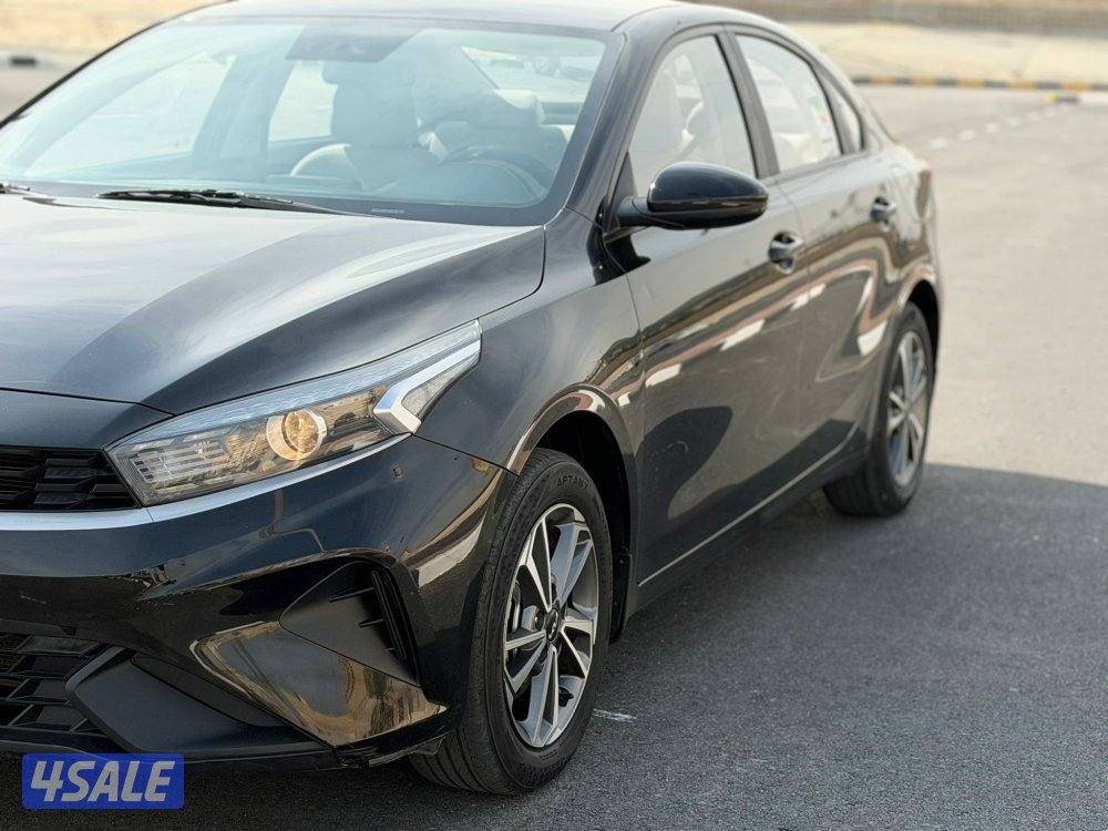 2023 تحت الكفالة سيراتو0