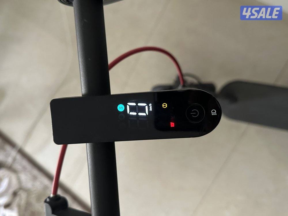 اسكوتر شاومي و شحنه سرعته 25 مافيه شي والله3