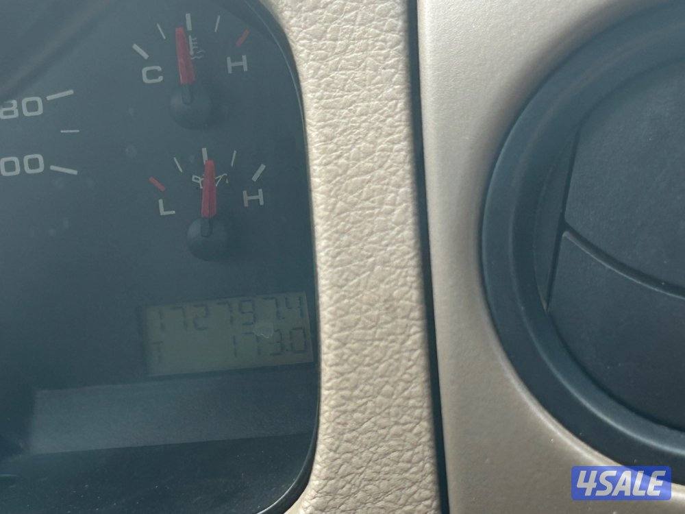 F150 موديل 2005 دبل قير6