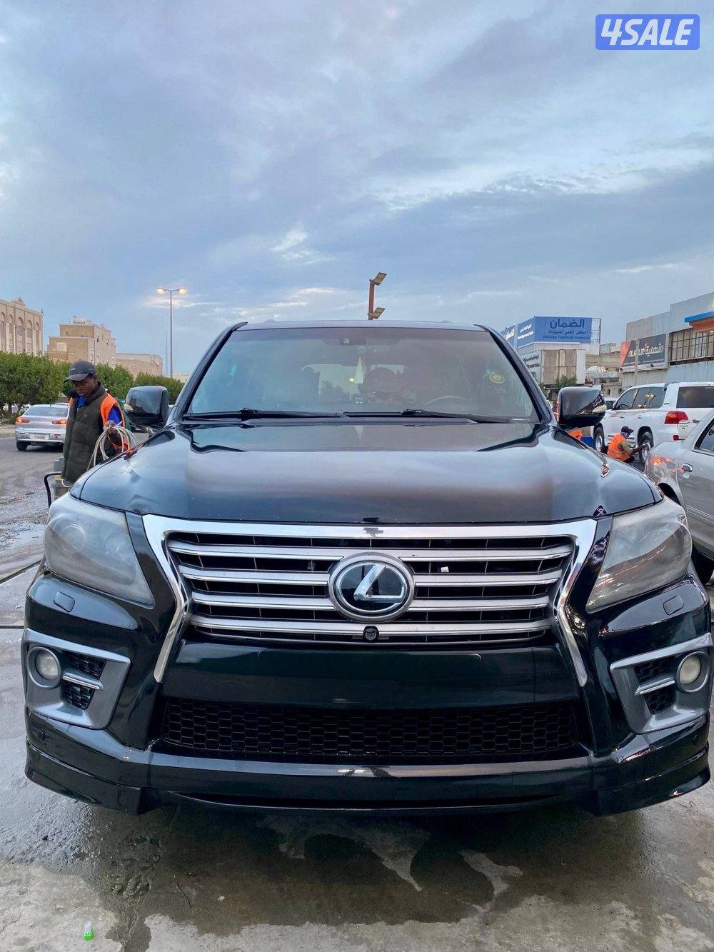 لكزس ٥٧٠ فل كامل دراجة اولي موديل ٢٠١٣ نظيفة جداً مرفق فحص3