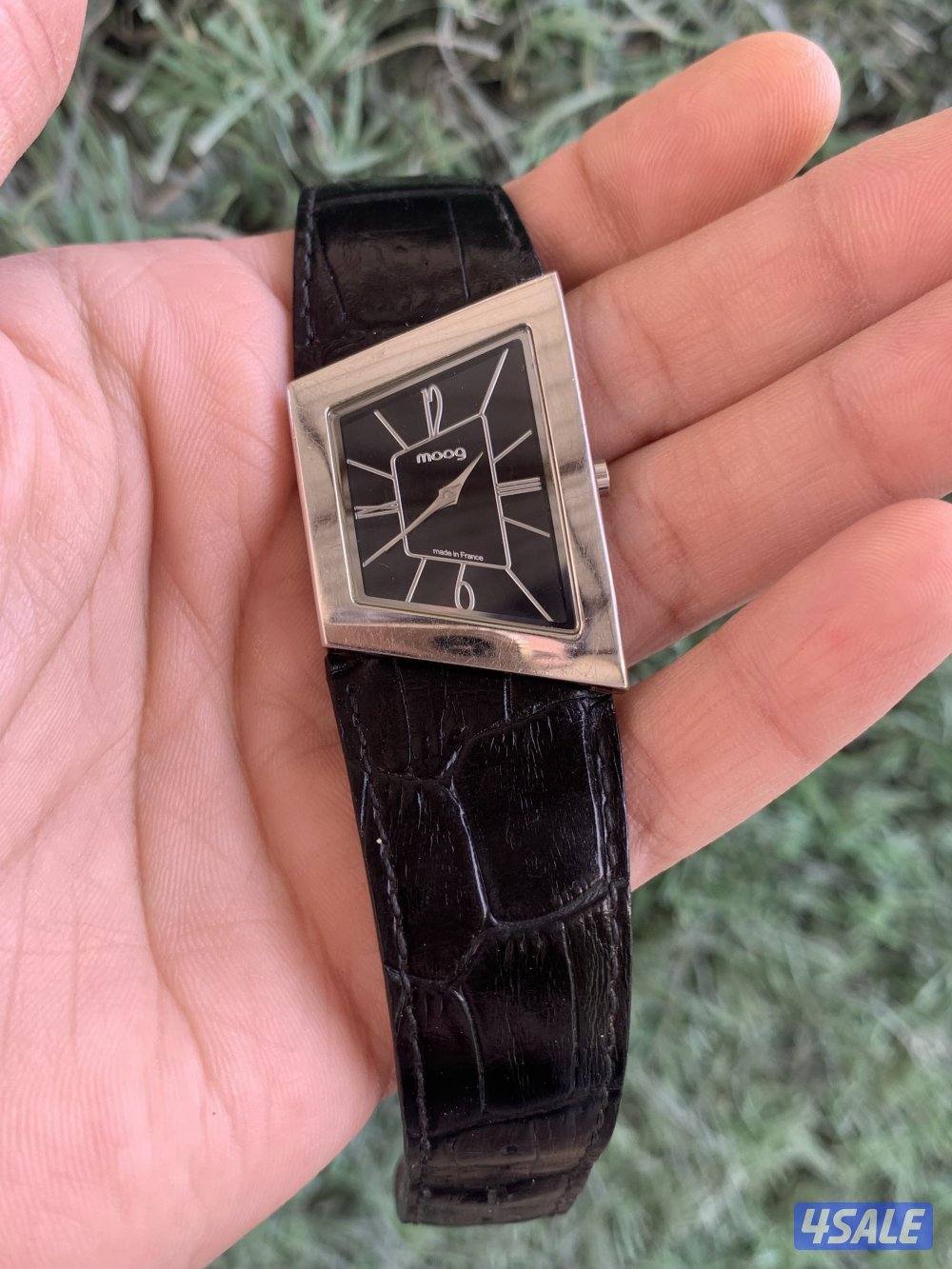 ساعة ميد ان فرنسا باريس1