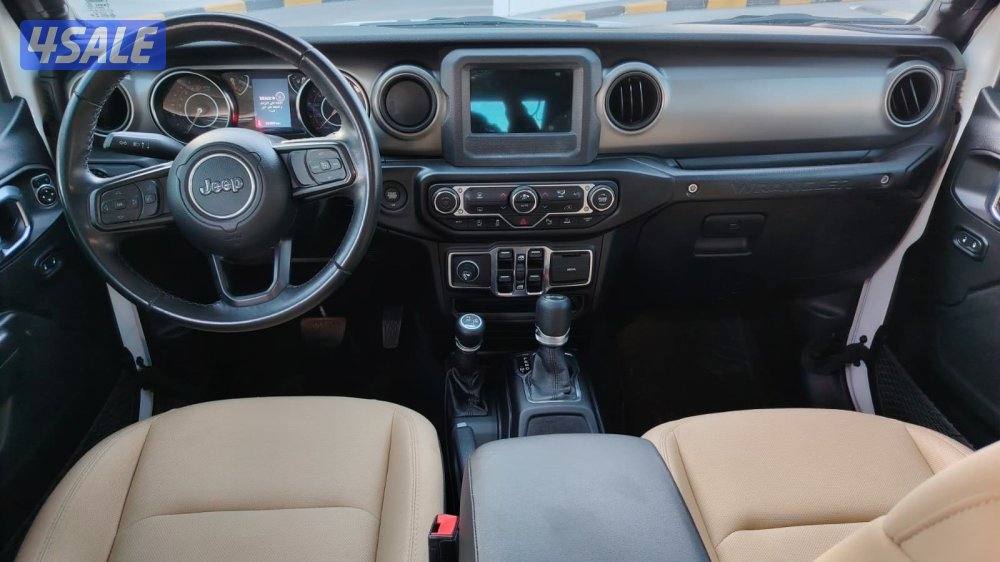 للبيع جيب رانجلر سبورت م:2021 عداد:689