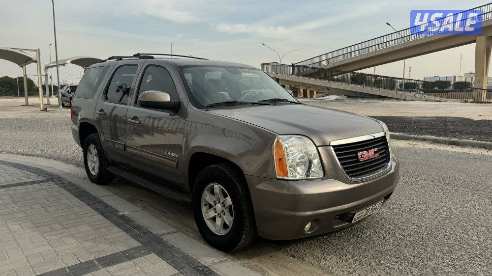 يوكن 2013 بحالة ممتاز شرط الفحص بالكامل ( بيعه سريعه )1