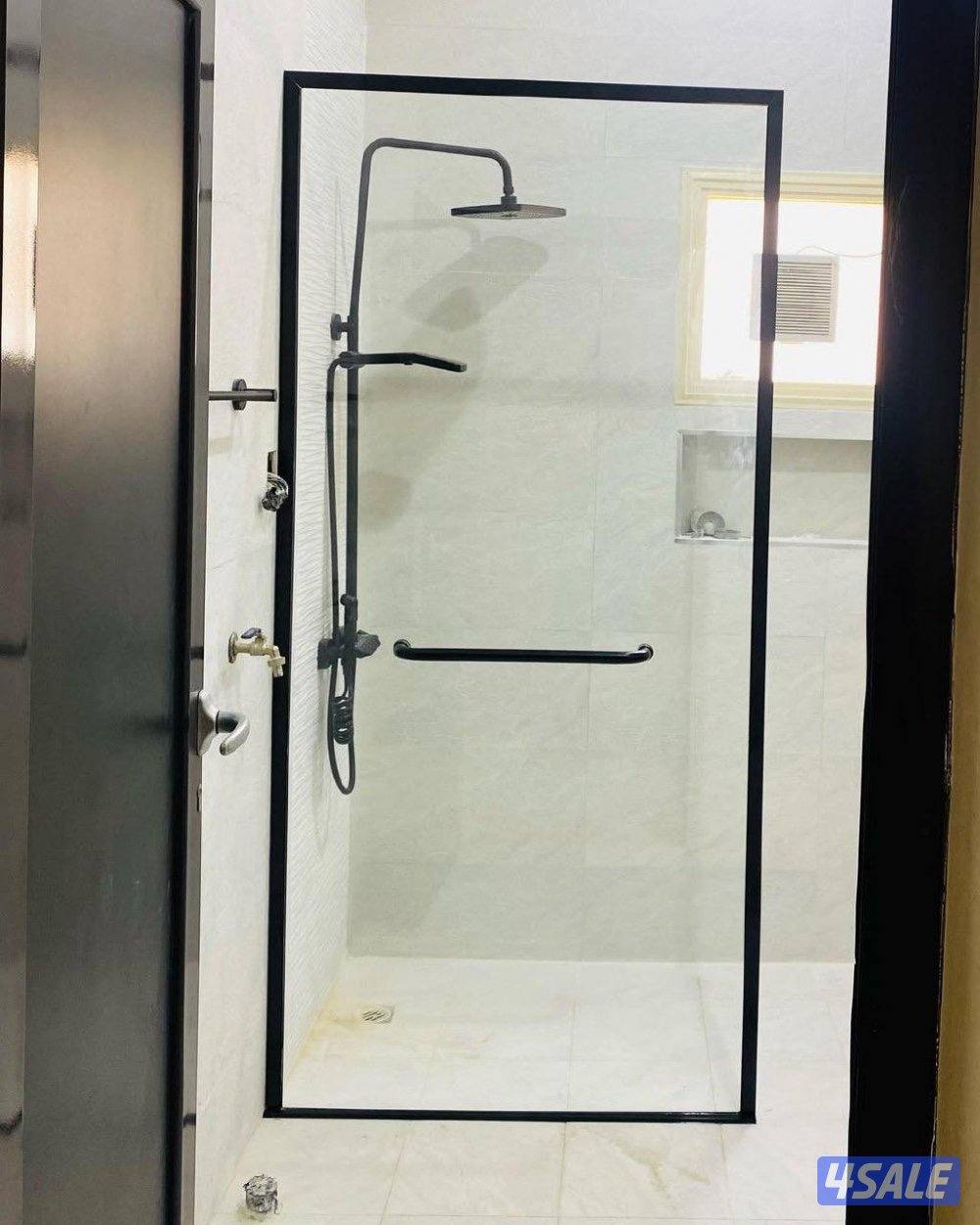 زجاج ومرايا دربزين زجاج شاوربكس درج زجاج بلكونات واجهات زجاج9