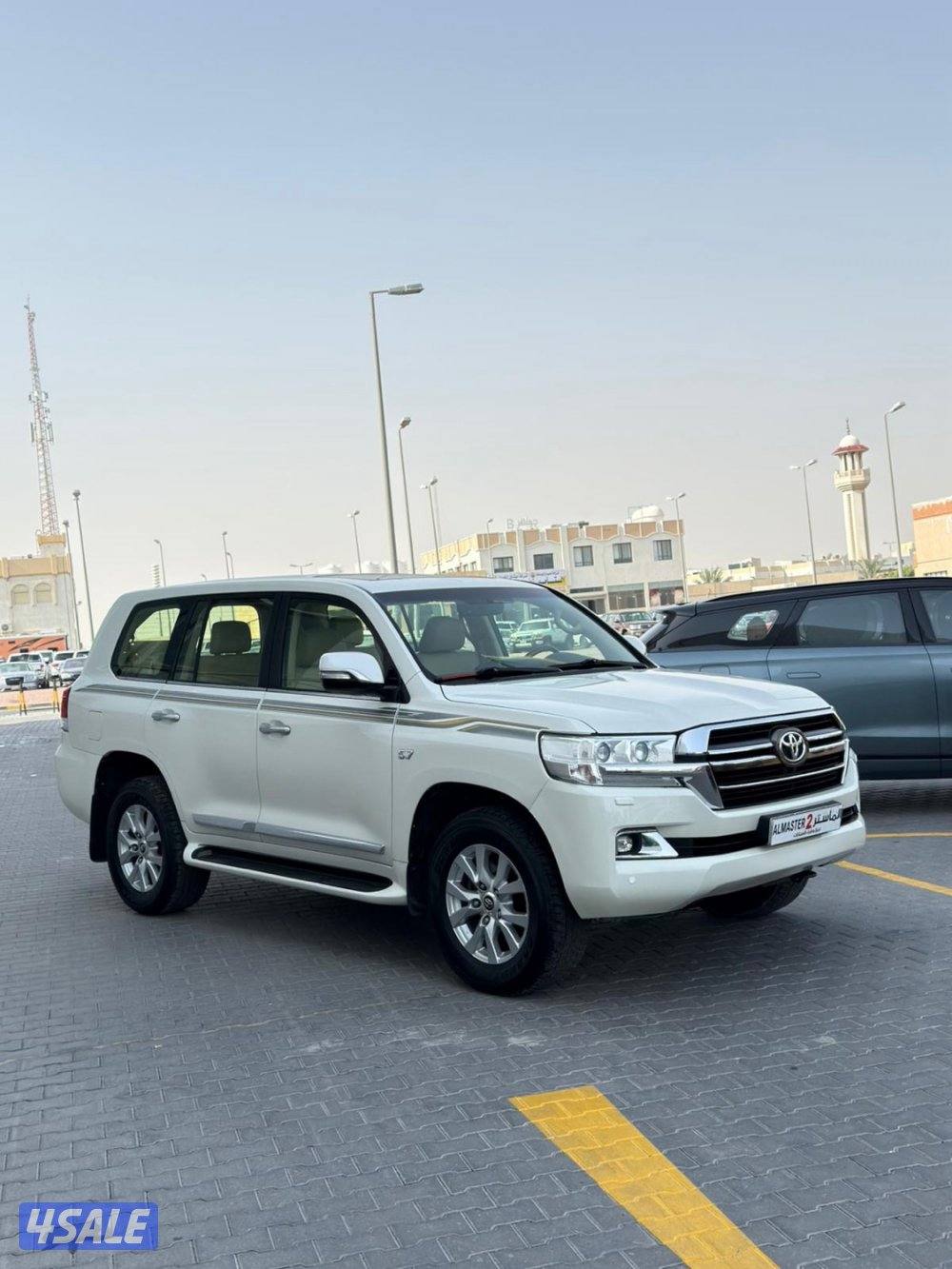 لاند كروز VXR وارد قطر صبغ قطعه فحص جير مكينه شاصي1