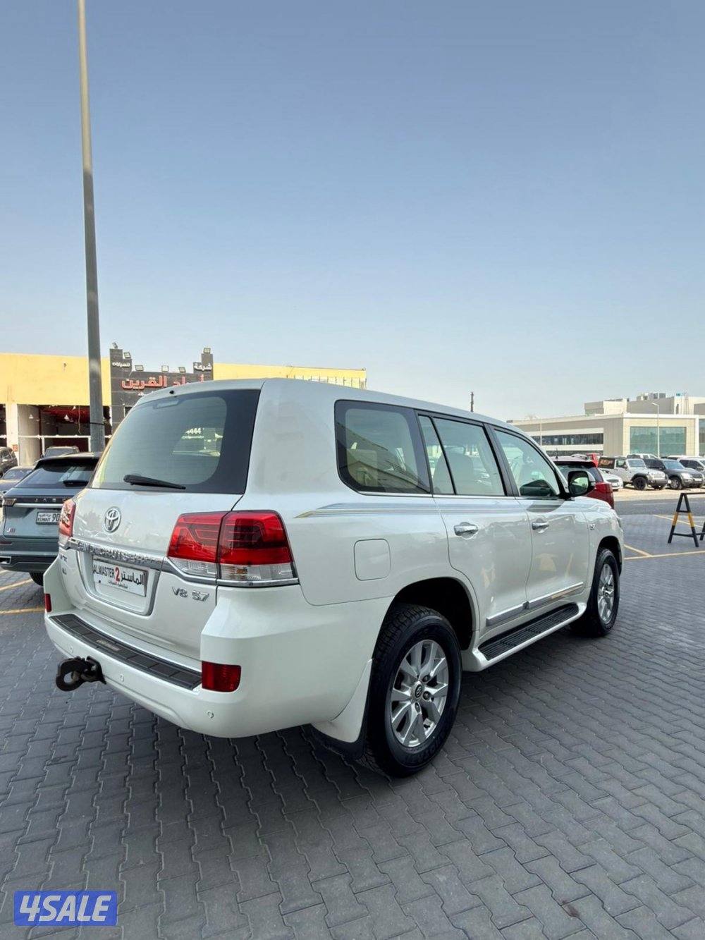 لاند كروز VXR وارد قطر صبغ قطعه فحص جير مكينه شاصي2