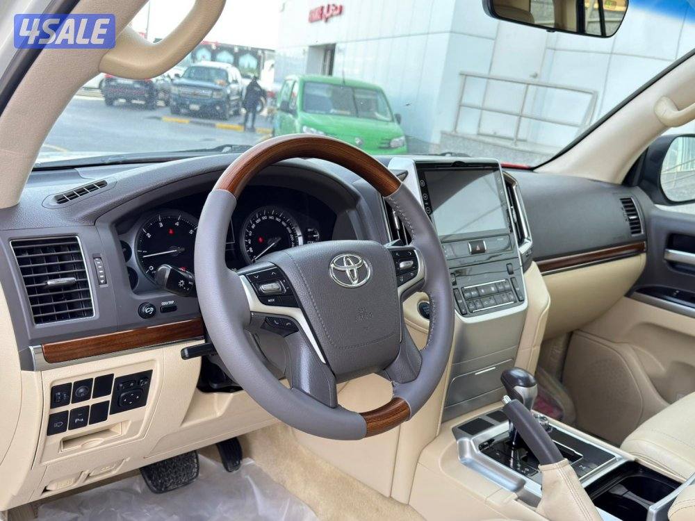 لاند كروز VXR وارد قطر صبغ قطعه فحص جير مكينه شاصي7