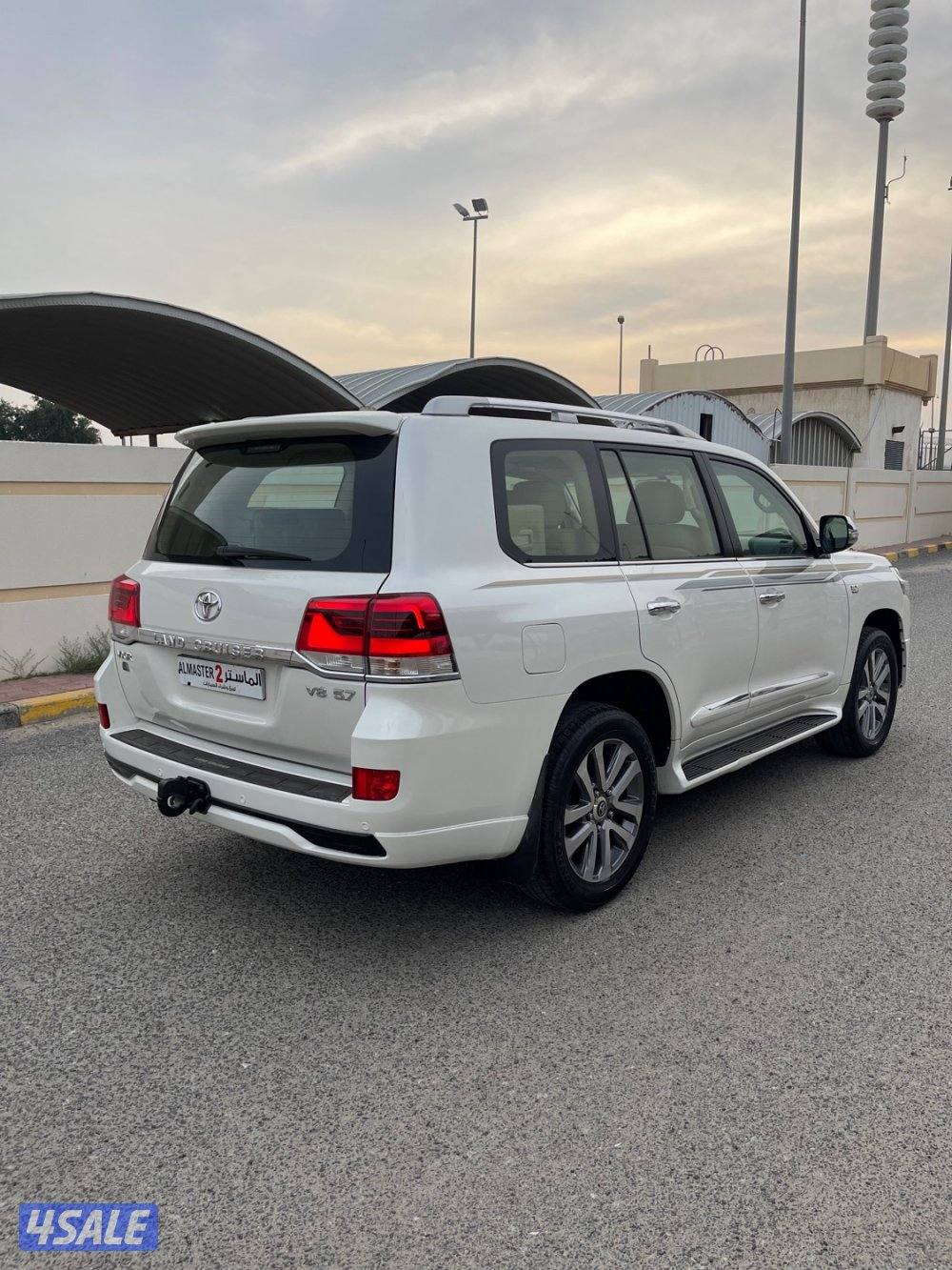 لاند كروز VXR صبغ الوكاله شرط الفحص قطر2