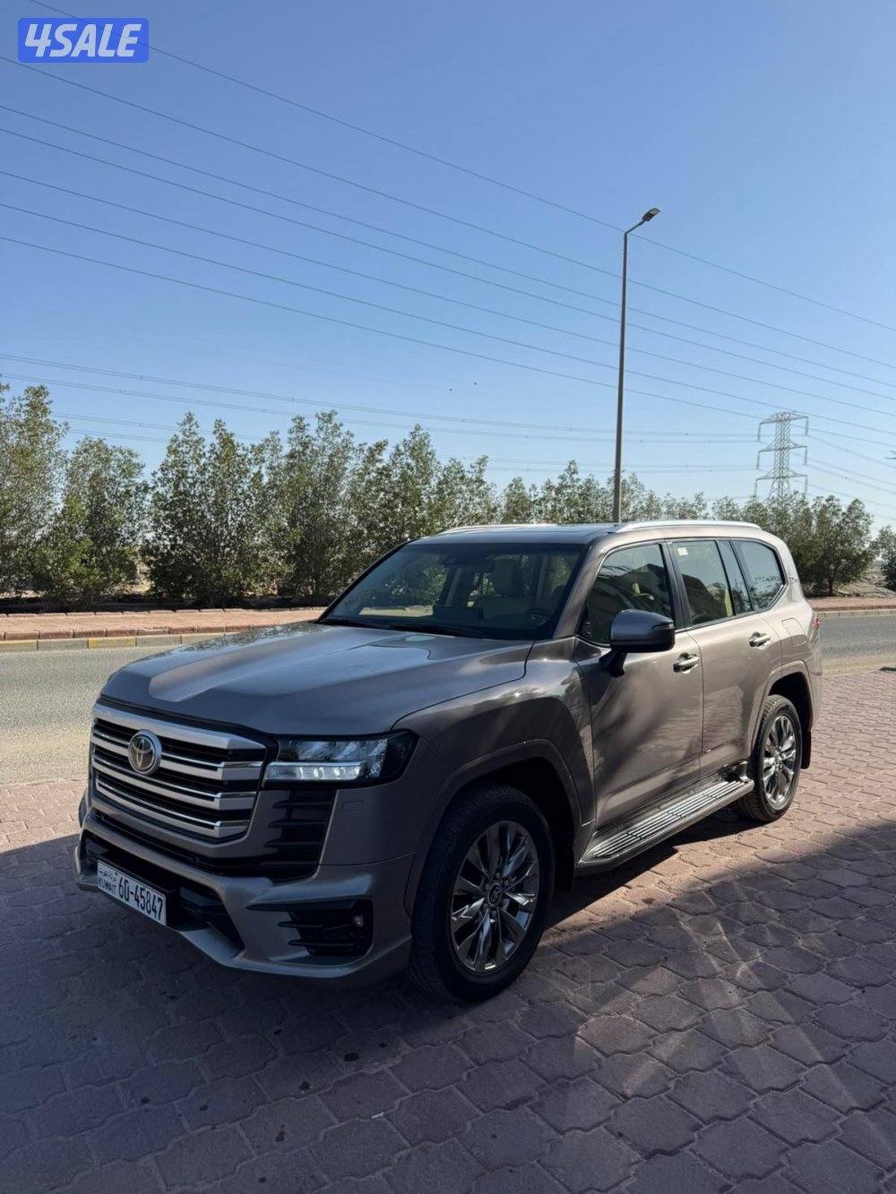 لاند كروز 2022 ايرو S تون تيربو بحاله الوكاله عداد 139 الف3