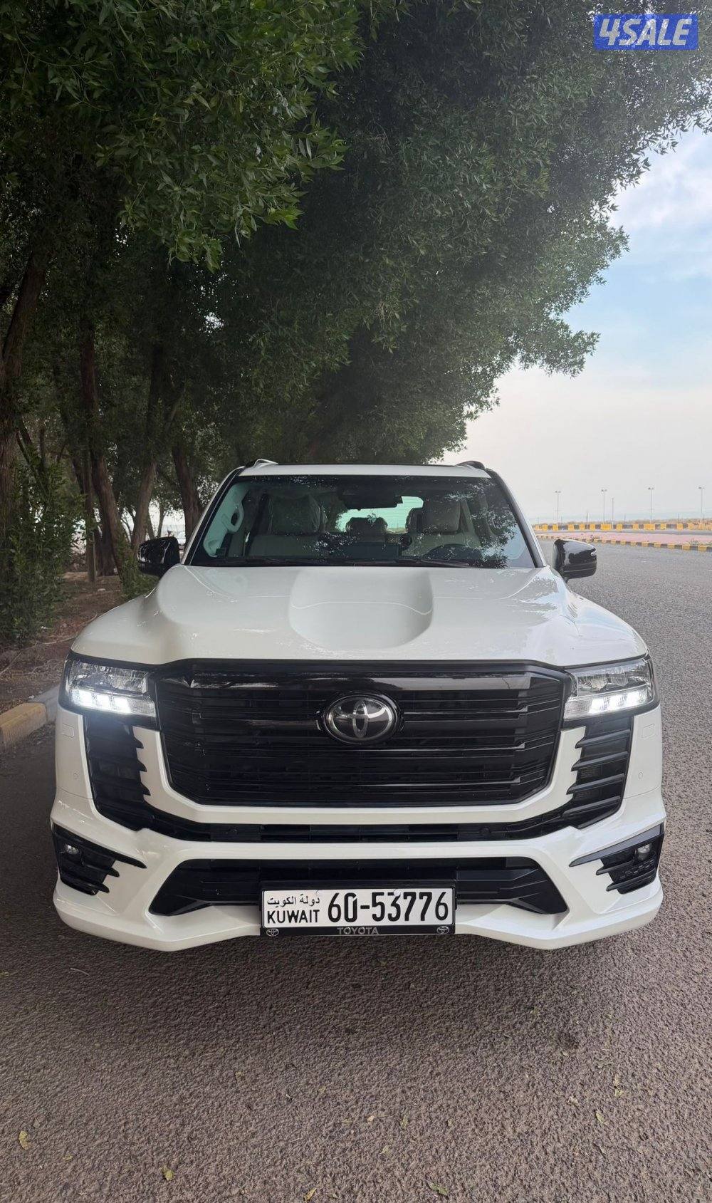 لاند كروز 2022 ايرو S تون تيربو عداد 177 الف2