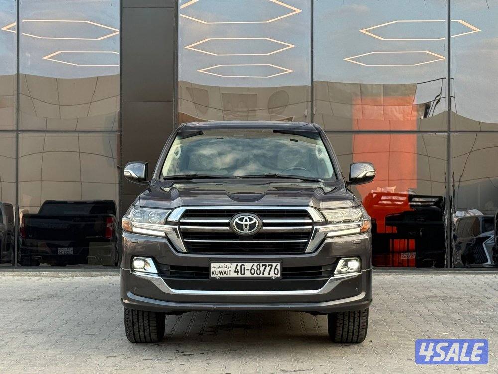LAND CRUISER GXR V8 _2020 صبغ الوكالة2