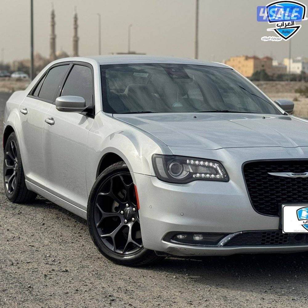 كرايزلر C300S 20213