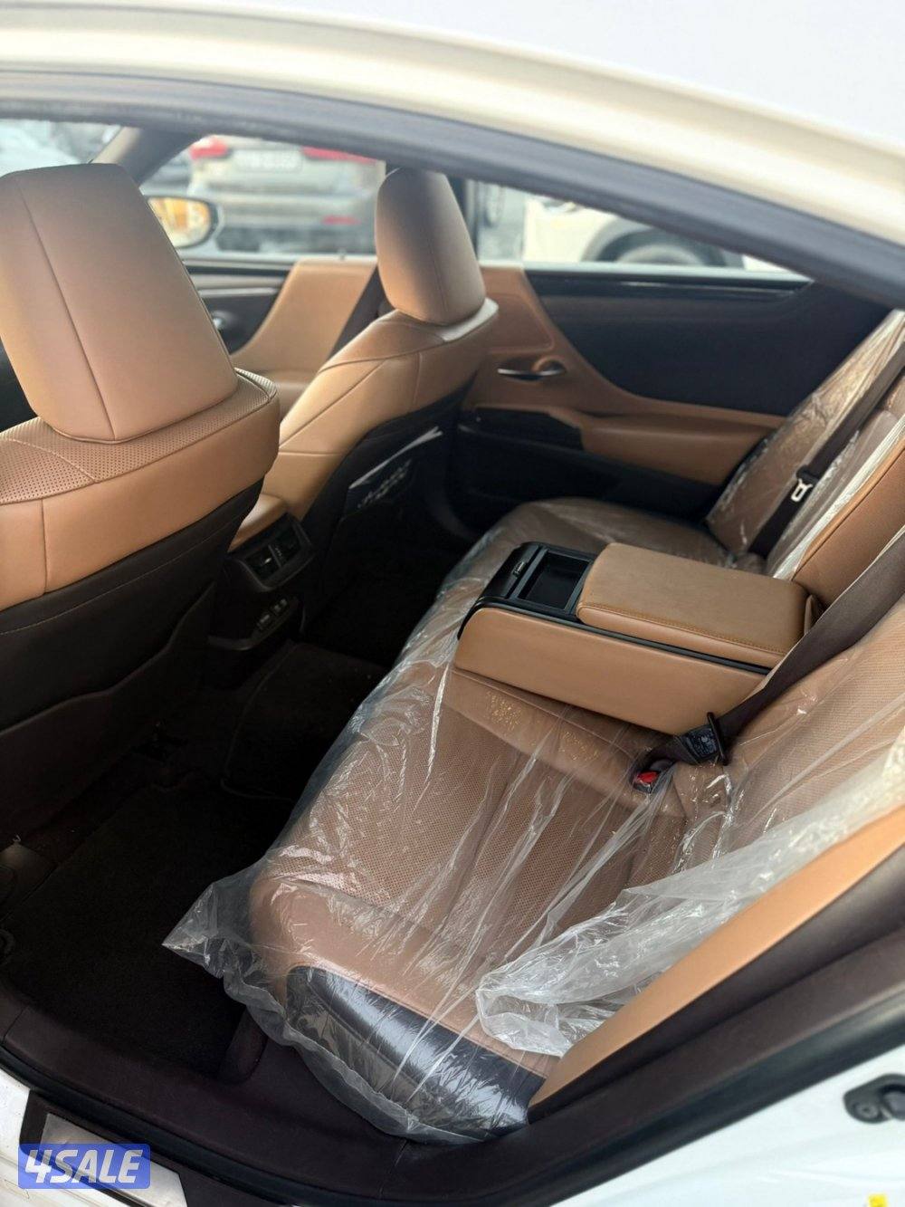 لكزس ES350 مديل2019 عداد ٨٠ شرط الفحص6